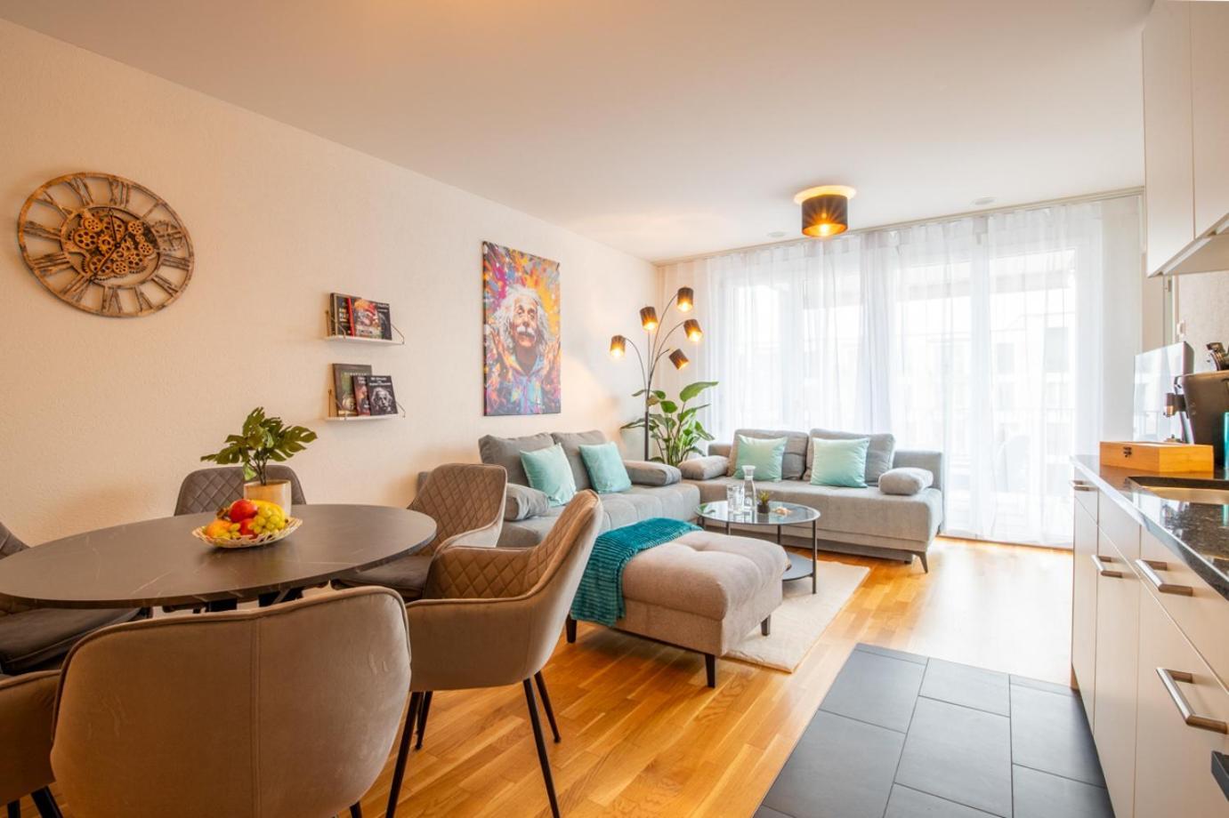 Special Einstein II Apartment Basel, Messe Kleinbasel 10-Star Esterno foto