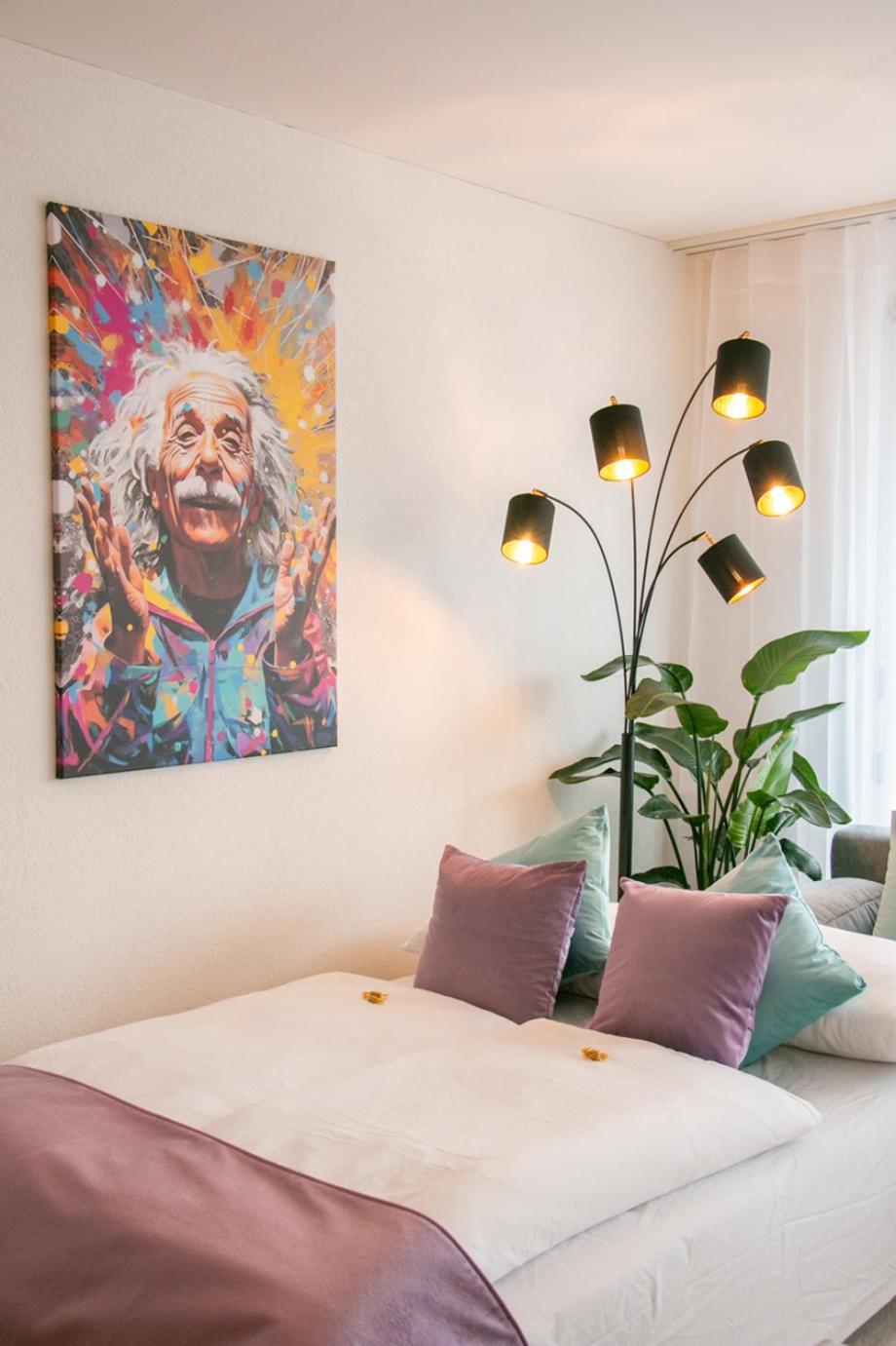 Special Einstein II Apartment Basel, Messe Kleinbasel 10-Star Esterno foto