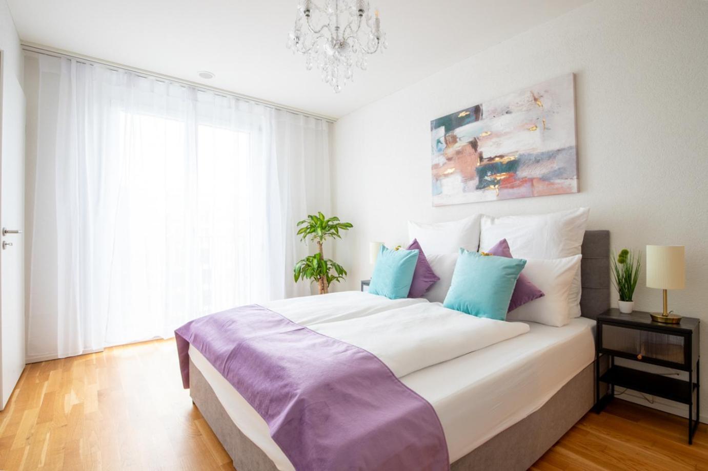 Special Einstein II Apartment Basel, Messe Kleinbasel 10-Star Esterno foto