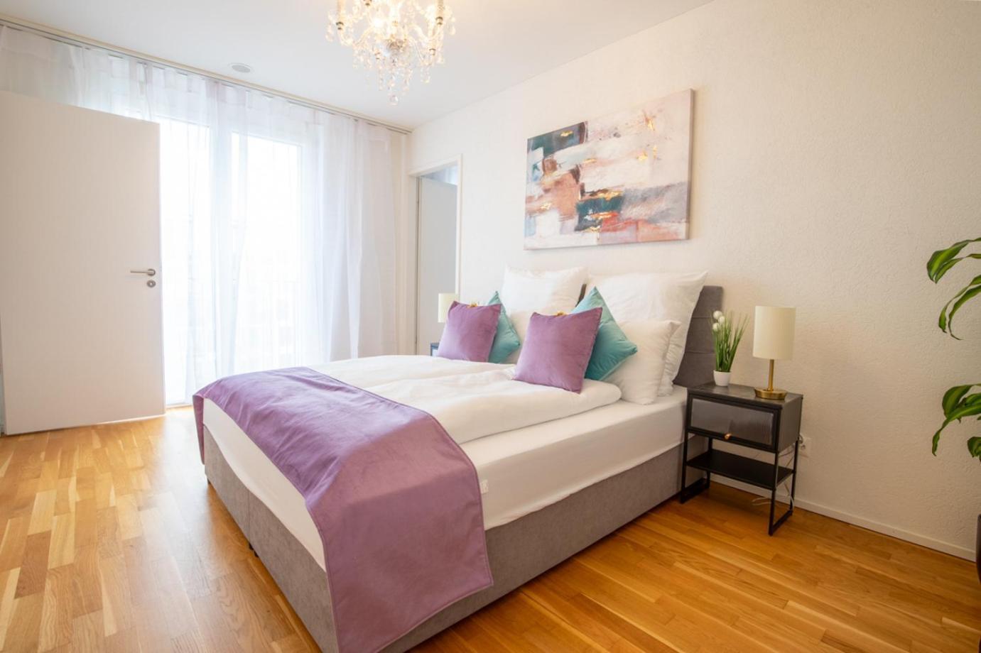 Special Einstein II Apartment Basel, Messe Kleinbasel 10-Star Esterno foto