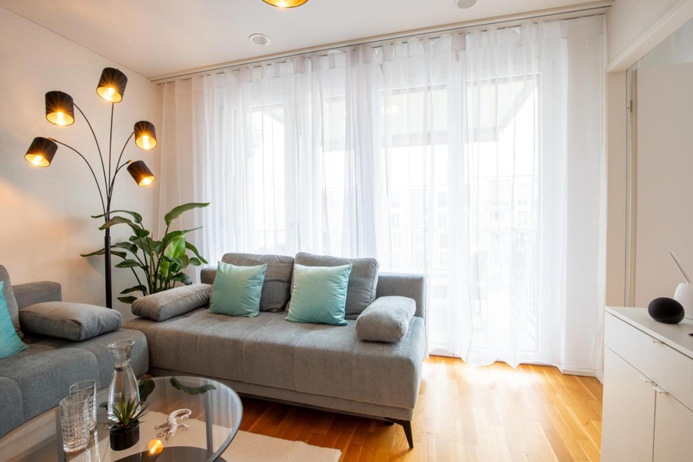 Special Einstein II Apartment Basel, Messe Kleinbasel 10-Star Esterno foto
